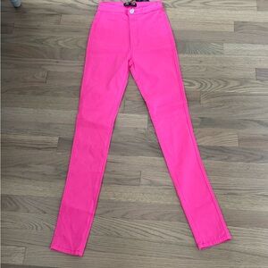 NWT JC JQ Bright Pink Skinny Jeans Size Medium